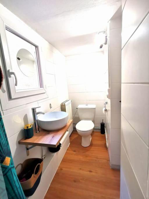 Charmant T2 Atypique, Renove, Confortable Безье Экстерьер фото